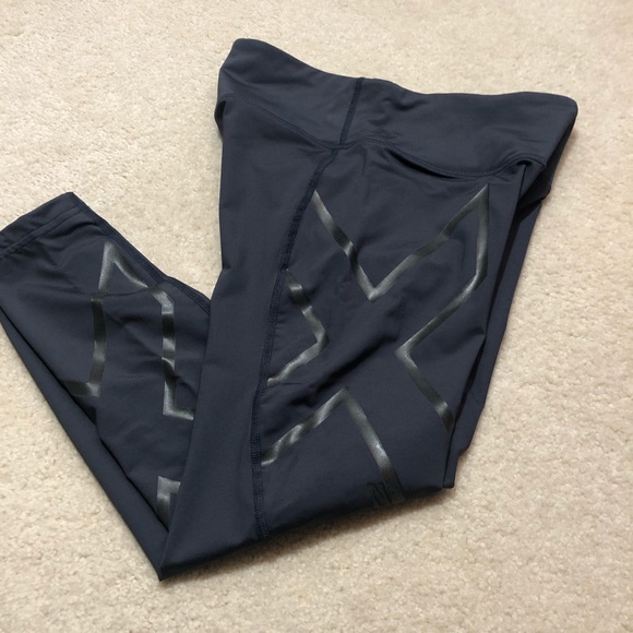 2xu Hyoptik 7/8 compression tights leggings Small - Picture 4 of 8